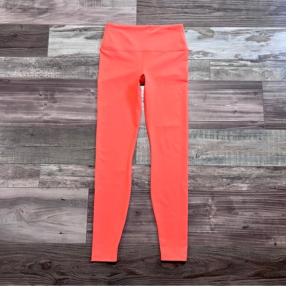 All In Motion NWOT Brushed Sculpt High Rise Workout Leggings Small Neon Orange - Picture 1 of 11